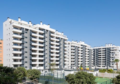 Exterior bloque de viviendas de obra nueva